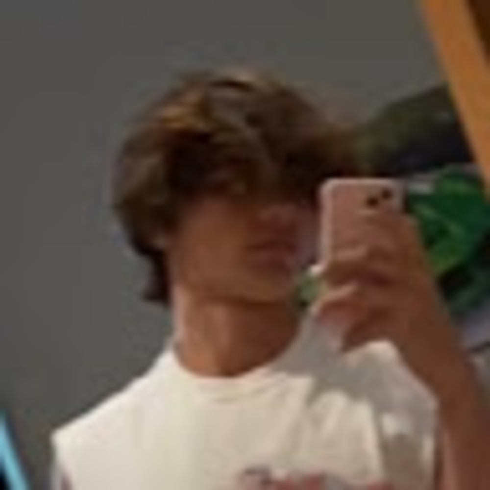 Meet your Posher, Zachary